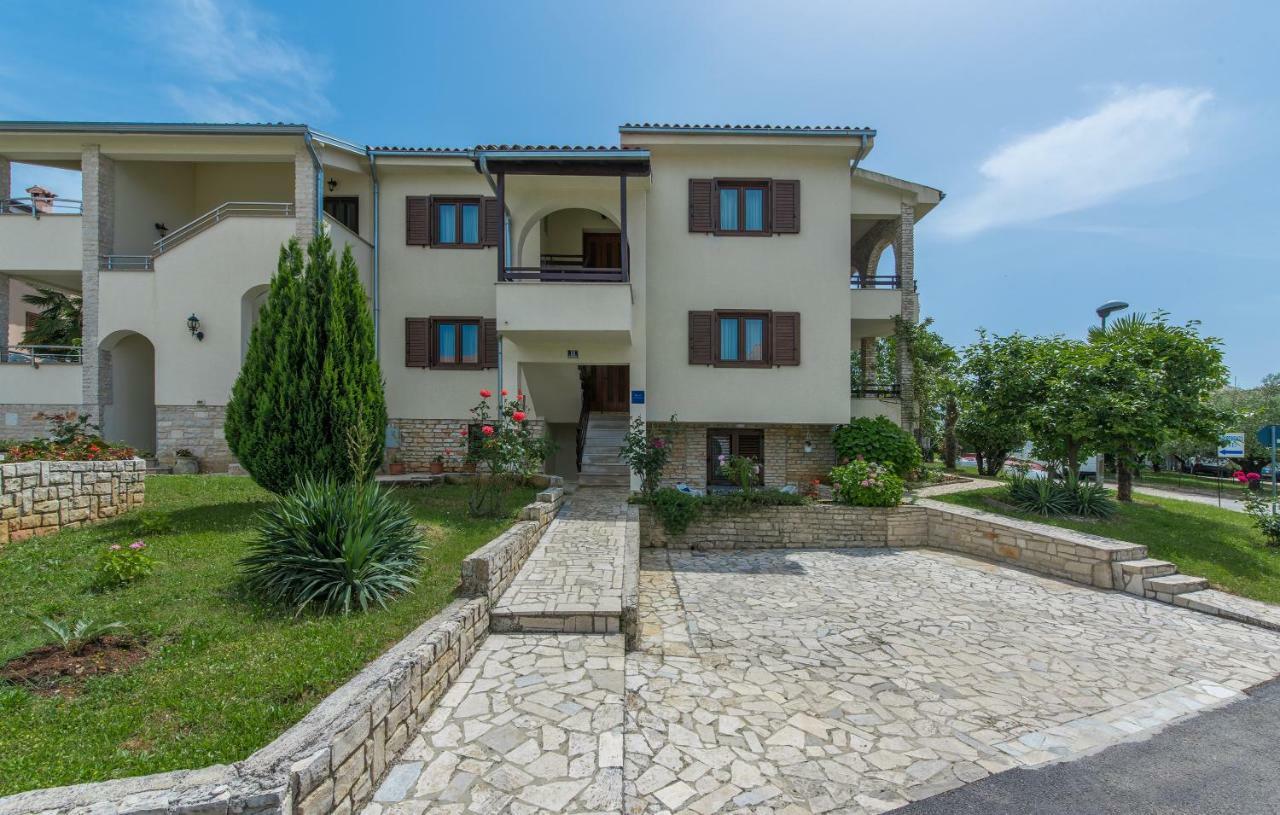 Apartments Marizela Poreč Eksteriør billede